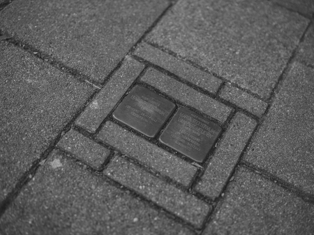 amsterdam historical streets